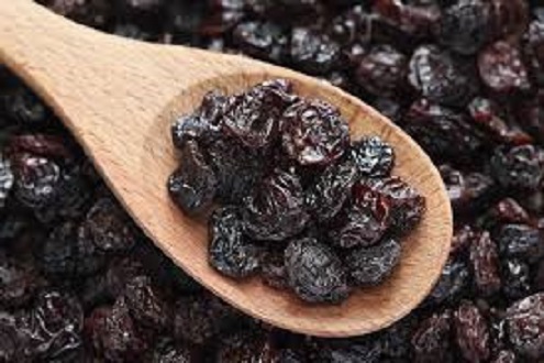 Nho đen sấy khô (chia lẻ từ thùng 12,5kg)