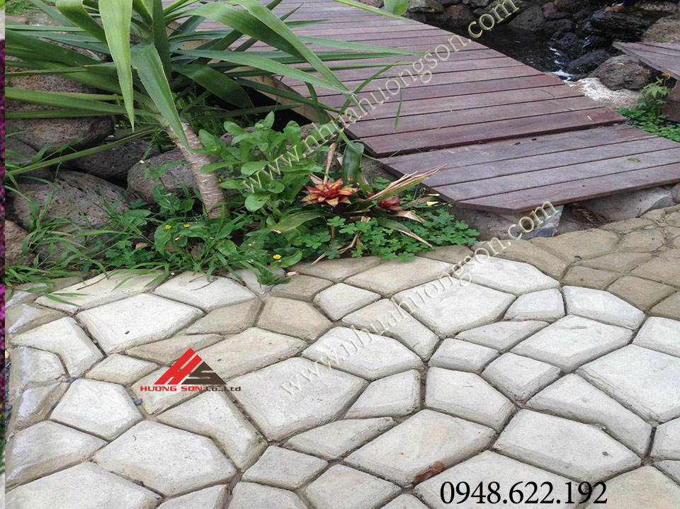 Khuôn gạch sân vườn 50x50x5cm