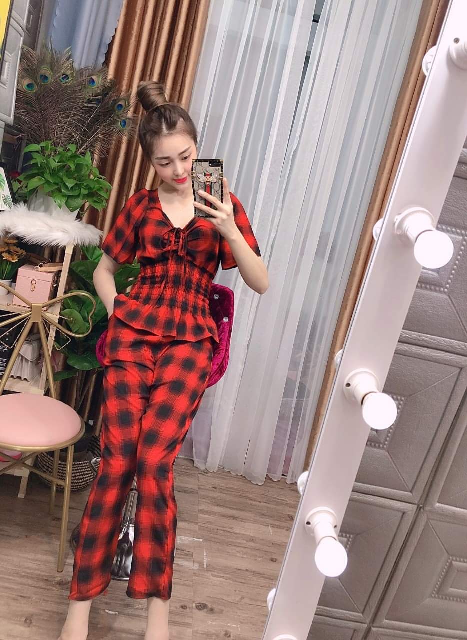 [HCM]Set Bộ Kẻ Caro Vải Lụa Quần Ống Rộng Tôn Dáng Thiết Kế Thời Trang