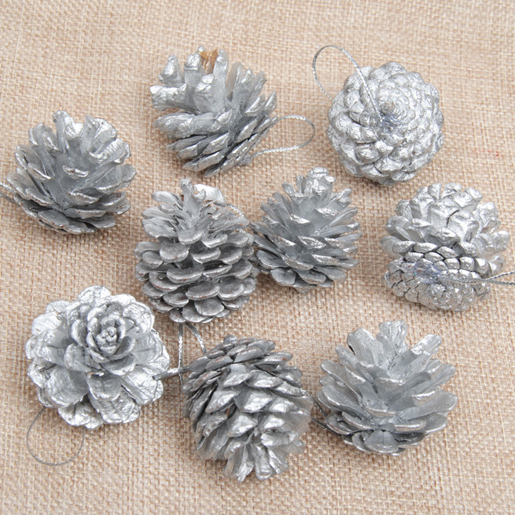 Combo 9 Quả Thông Trang Trí Noel Size 4Cm