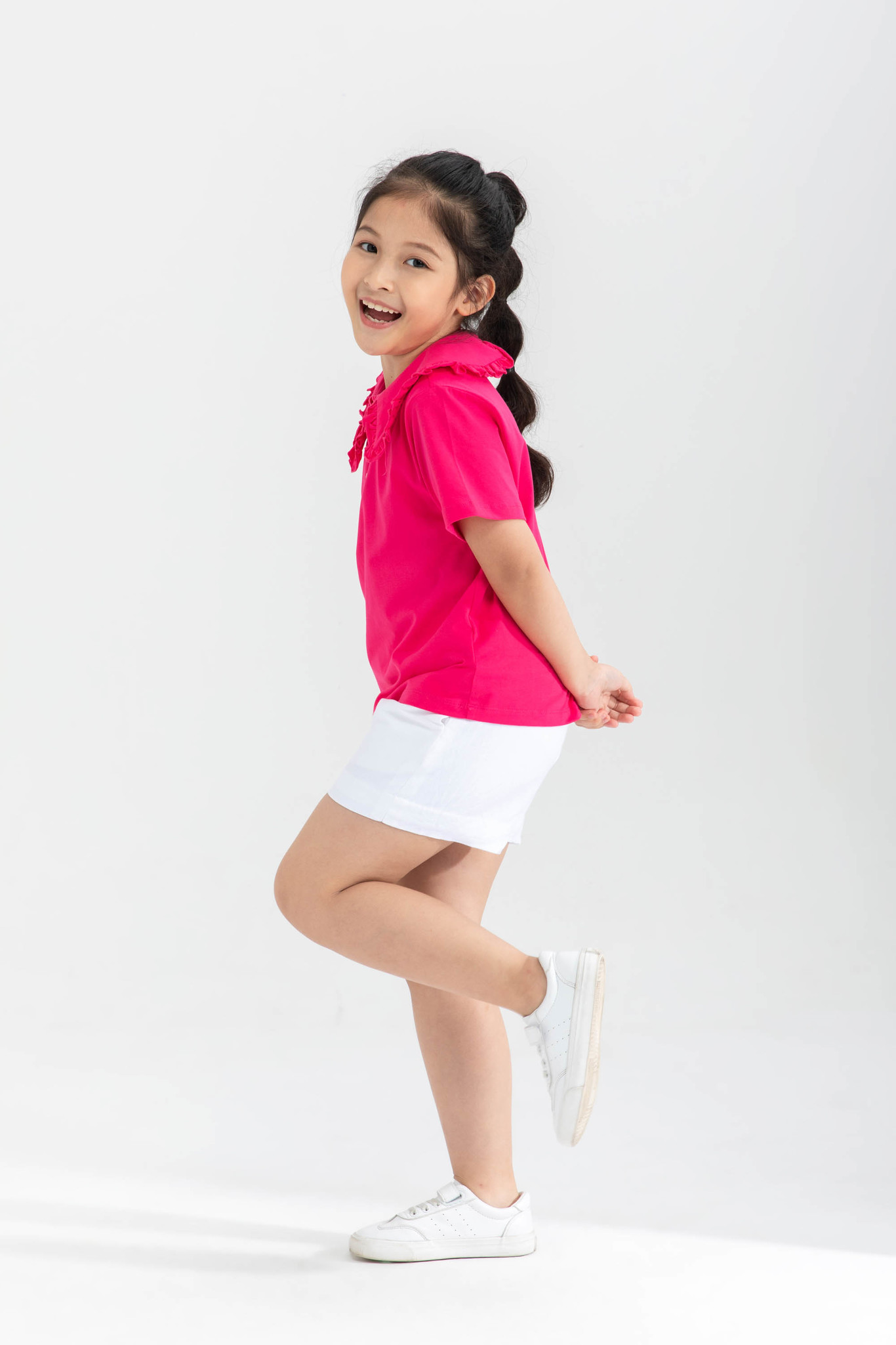 Áo thun cổ bèo bé gái IVY moda MS 57G1218