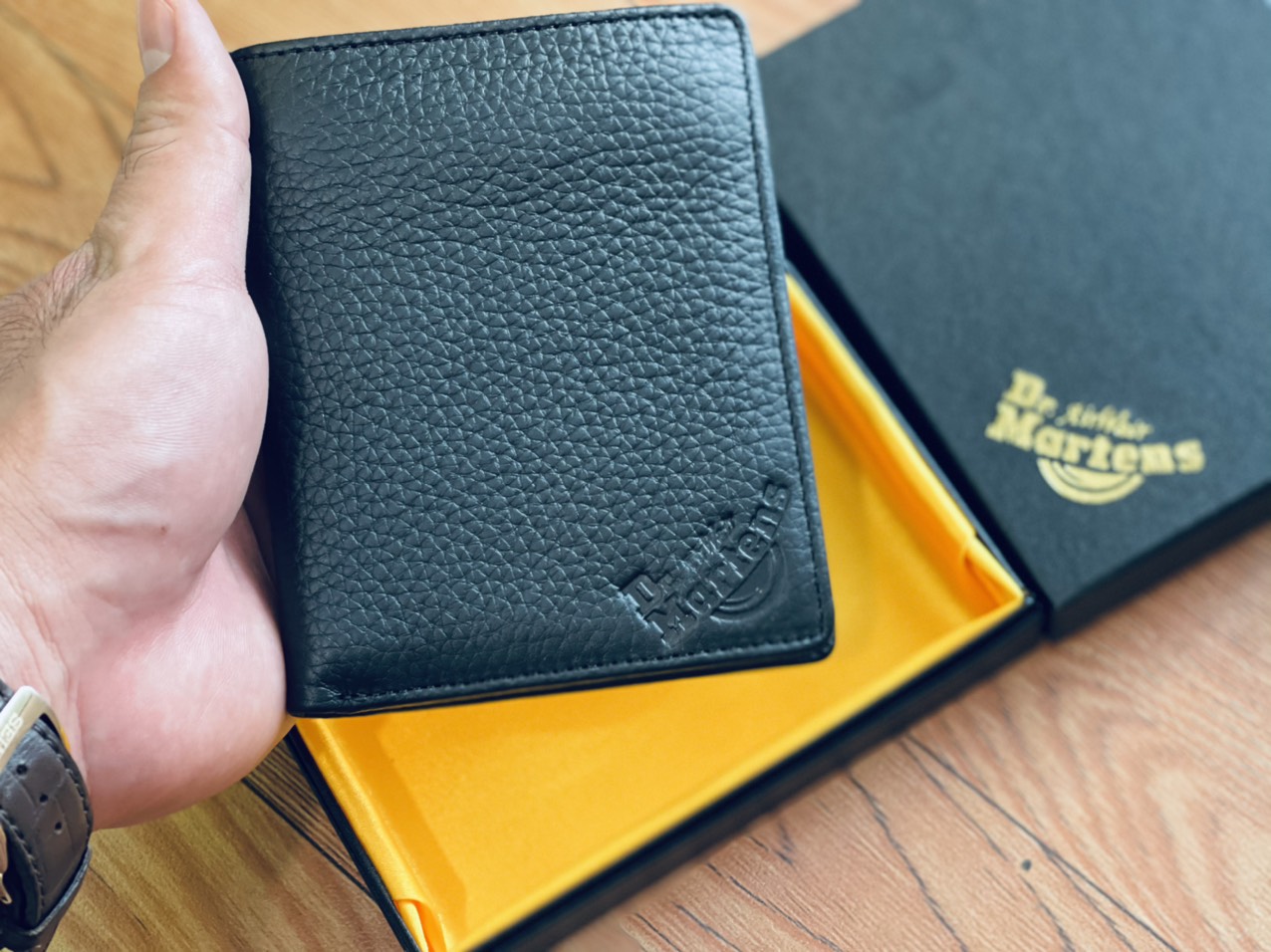 Bóp / Ví Da Cao Cấp Dr.Martens Chính Hãng
