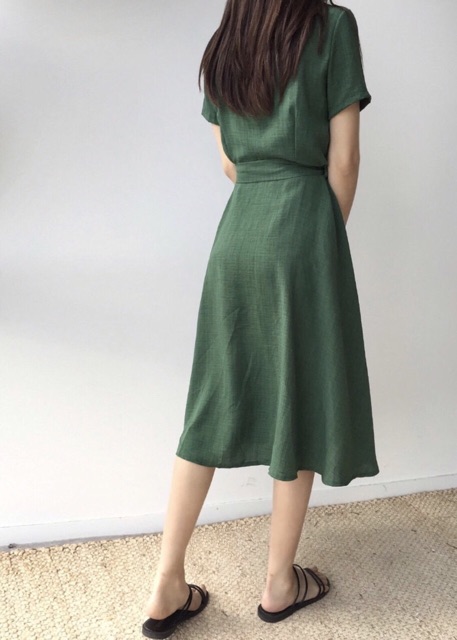 Đầm sm xanh rêu thắt eo