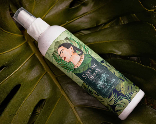 Xịt tạo kiểu tóc dành cho nữ Suavecita Styling Spray