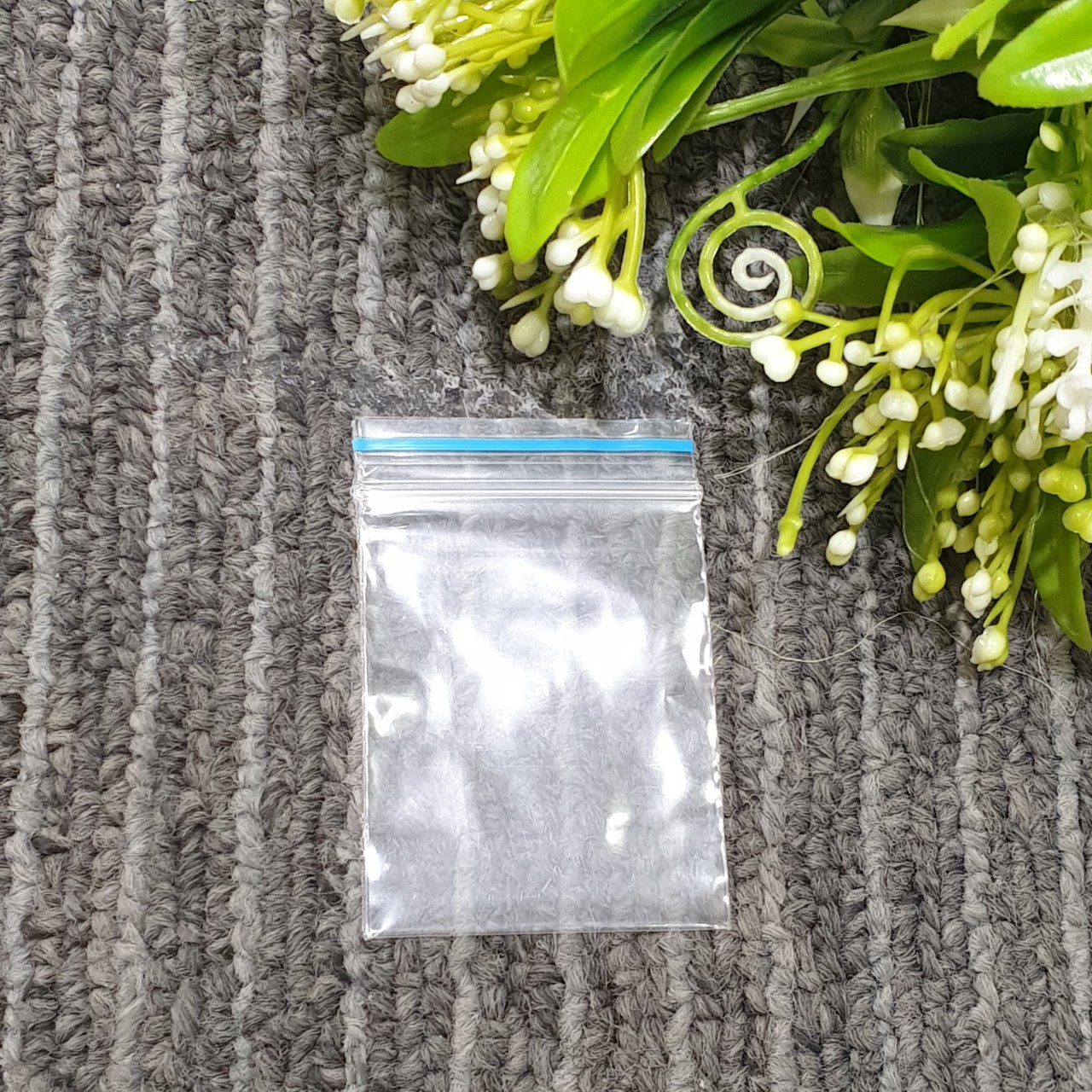[HCM]túi zip mini  chỉ xanh số  4 (35x4cm) - 30k / 1 bịch 100c