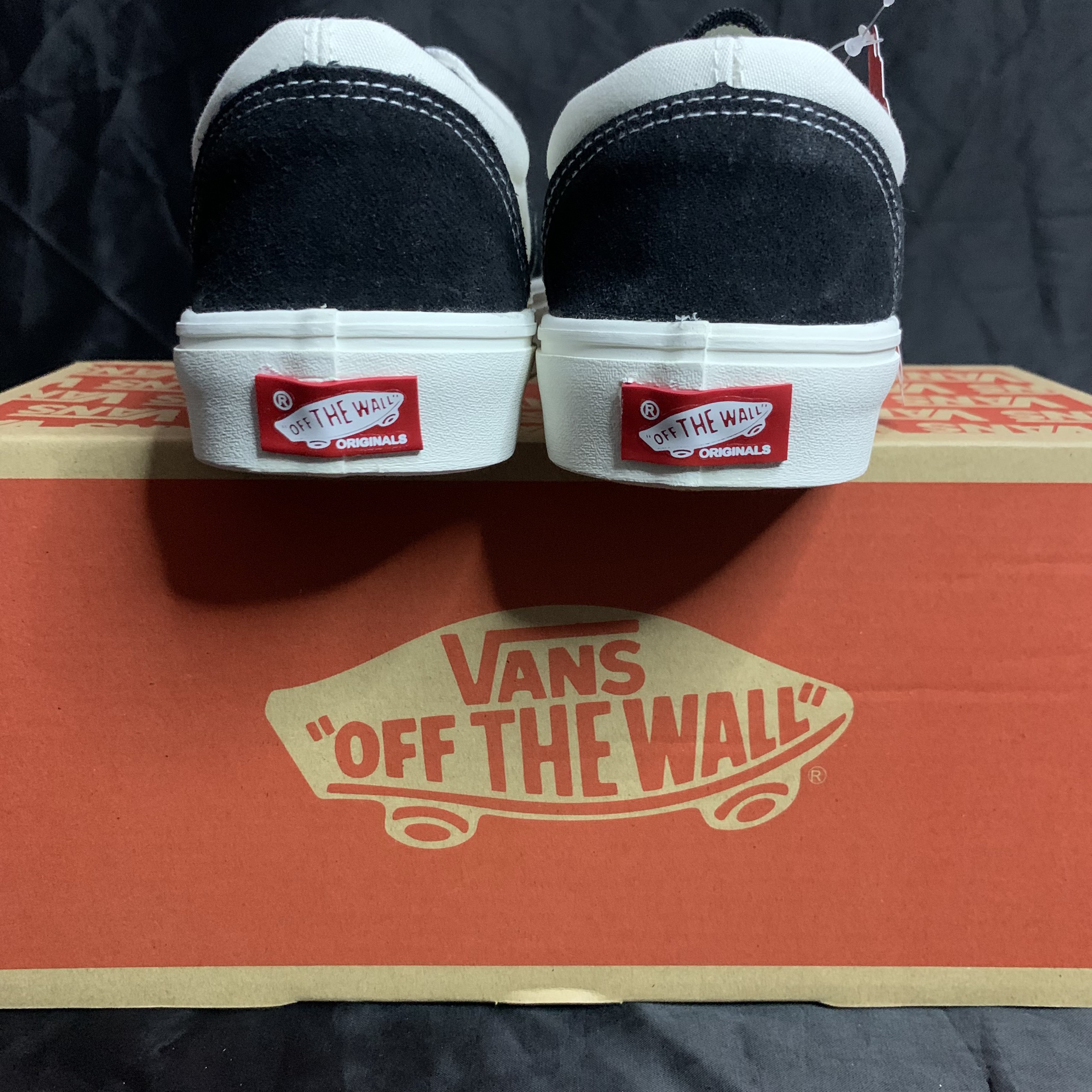 Giày Vans Vault Classic Era Đen Trắn cao cấp full box
