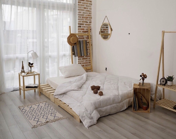 Giường Pallet gỗ thông lắp ghép