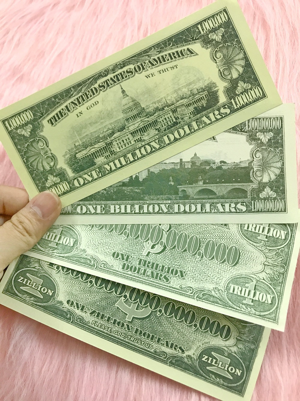 Combo 4 tờ lưu niệm 1 triệu - 1 tỷ - 1 ngàn tỷ - 1 triệu tỷ đô Mỹ lưu niệm , tiền mệnh giá siêu khủng làm quà tặng phong thủy, dùng để sưu tầm , vật phẩm trưng bày, trang trí, làm lộc may mắn