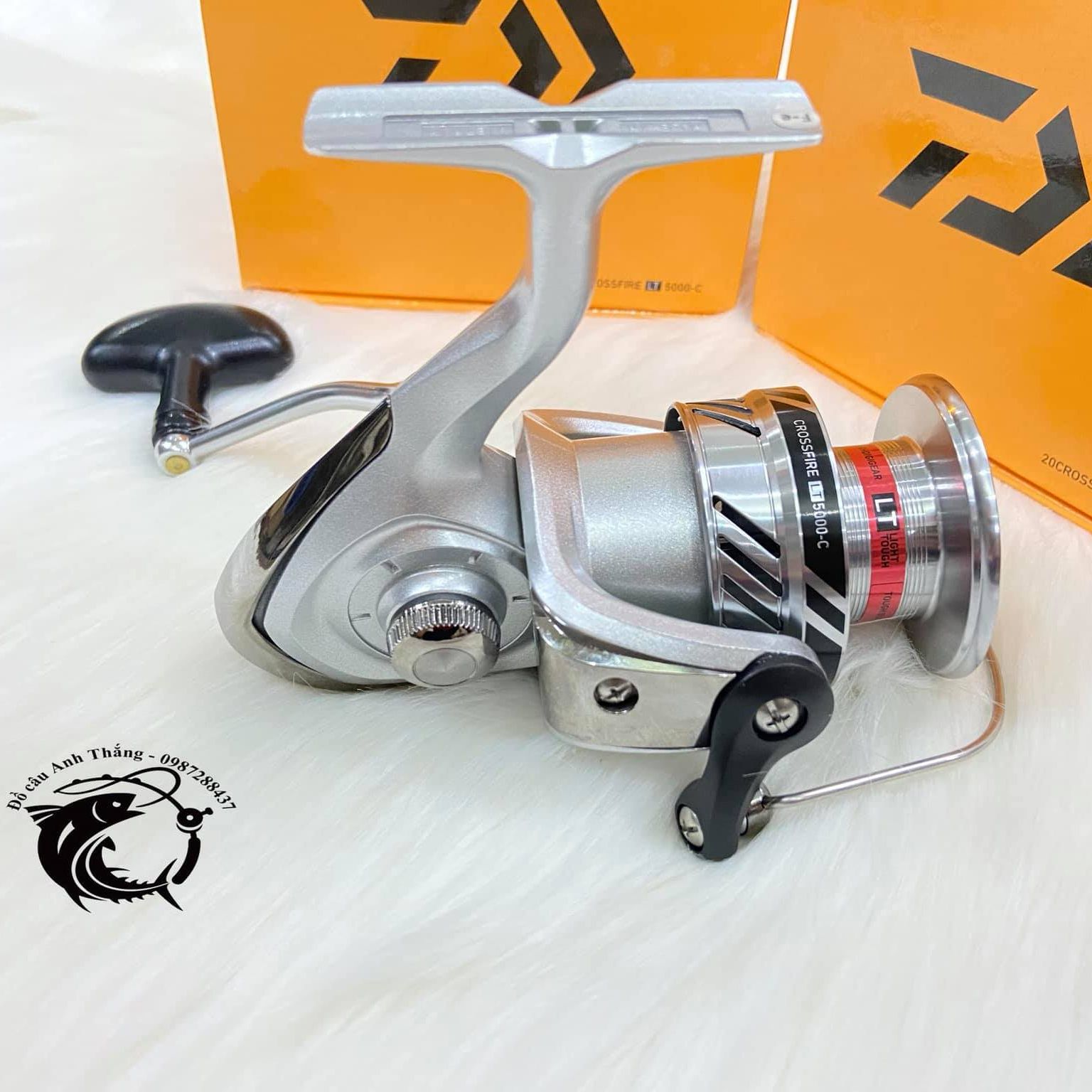 Máy câu Daiwa CrossFire LT mới