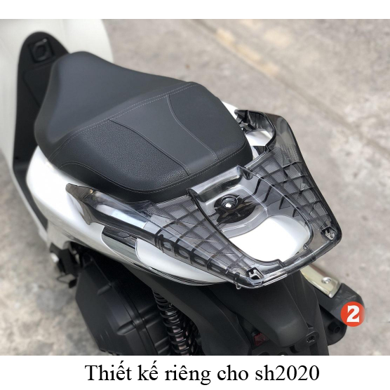 Tay dắt sau 300i cho SH 2020 trong suốt cao cấp