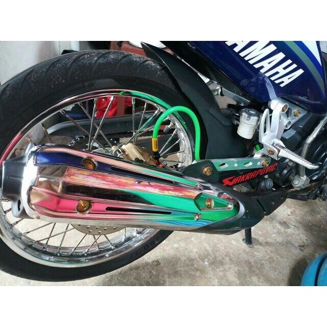 pát sắt đuôi exciter 135 chống rung