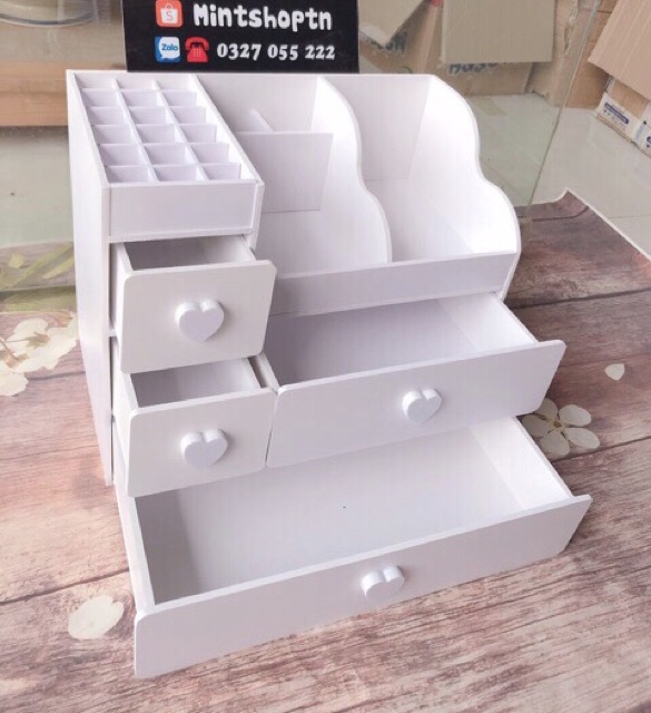 Kệ đựng mỹ phẩm Plus trắng