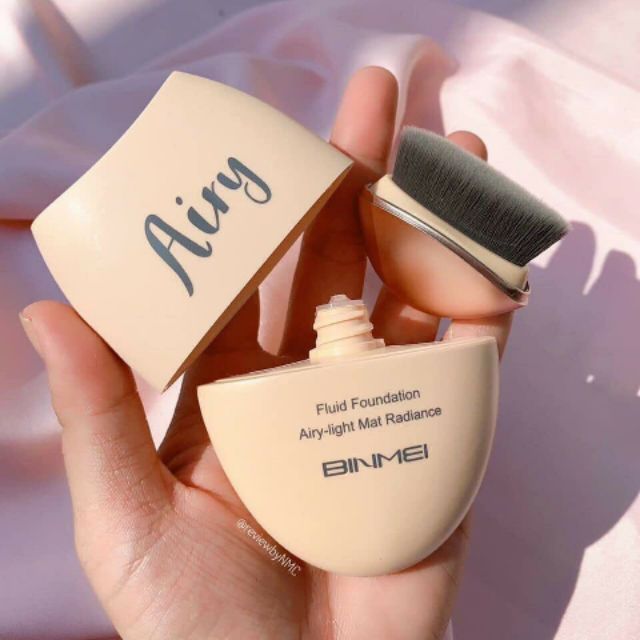 [HÀNG HOT] Kem nền BB kèm cọ Airy che phủ siêu mịn độ che phủ cao cho bạn một làn da siêu mịn màng