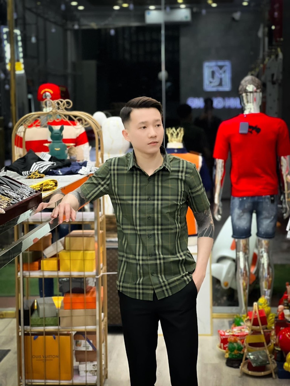 Áo sơ mi nam caro tay ngắn kẻ sọc boy phố form chuẩn chất vải caro dày dặn thoáng mát mẫu mới nhất Hót Trend