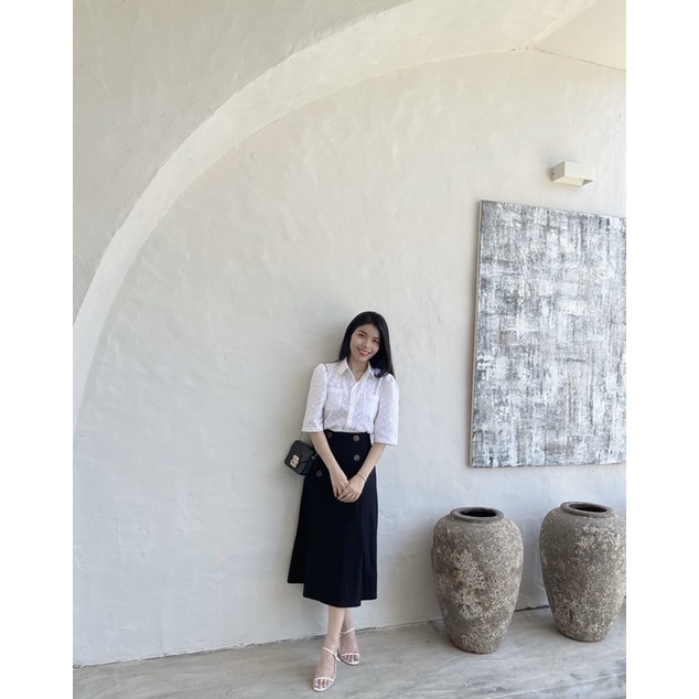 Áo Trắng Có Cổ - Chấm Bi [A017 - Senbe Clothing]