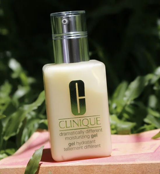 [HÀNG CÔNG TY] Kem Dưỡng Vàng Clinique Dramatically Different Moisturizing Gel / Lotion+ 125ml