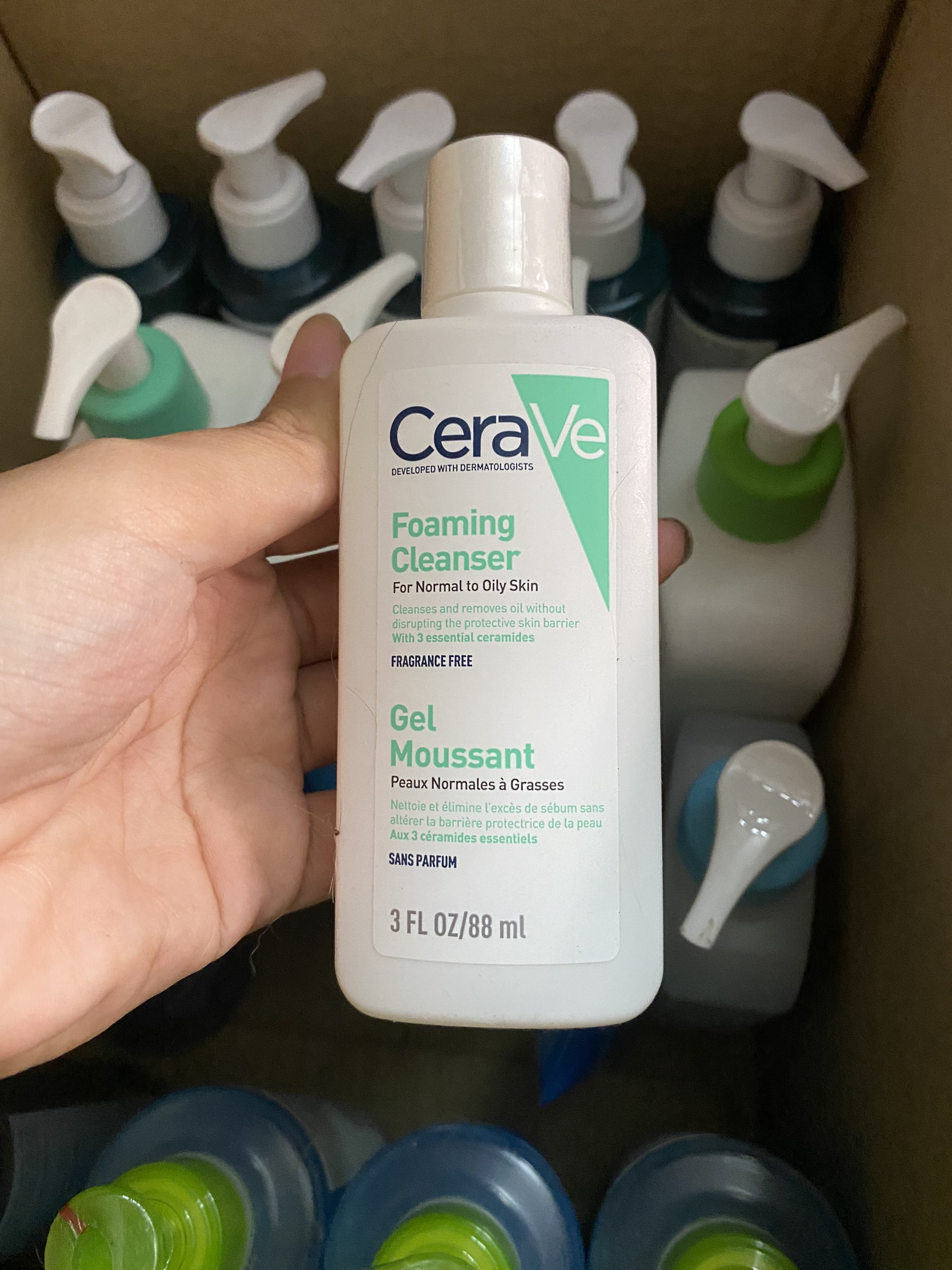 Sữa rửa mặt Cerave từ da thường đến da khô bản Pháp [BILL UK ]
