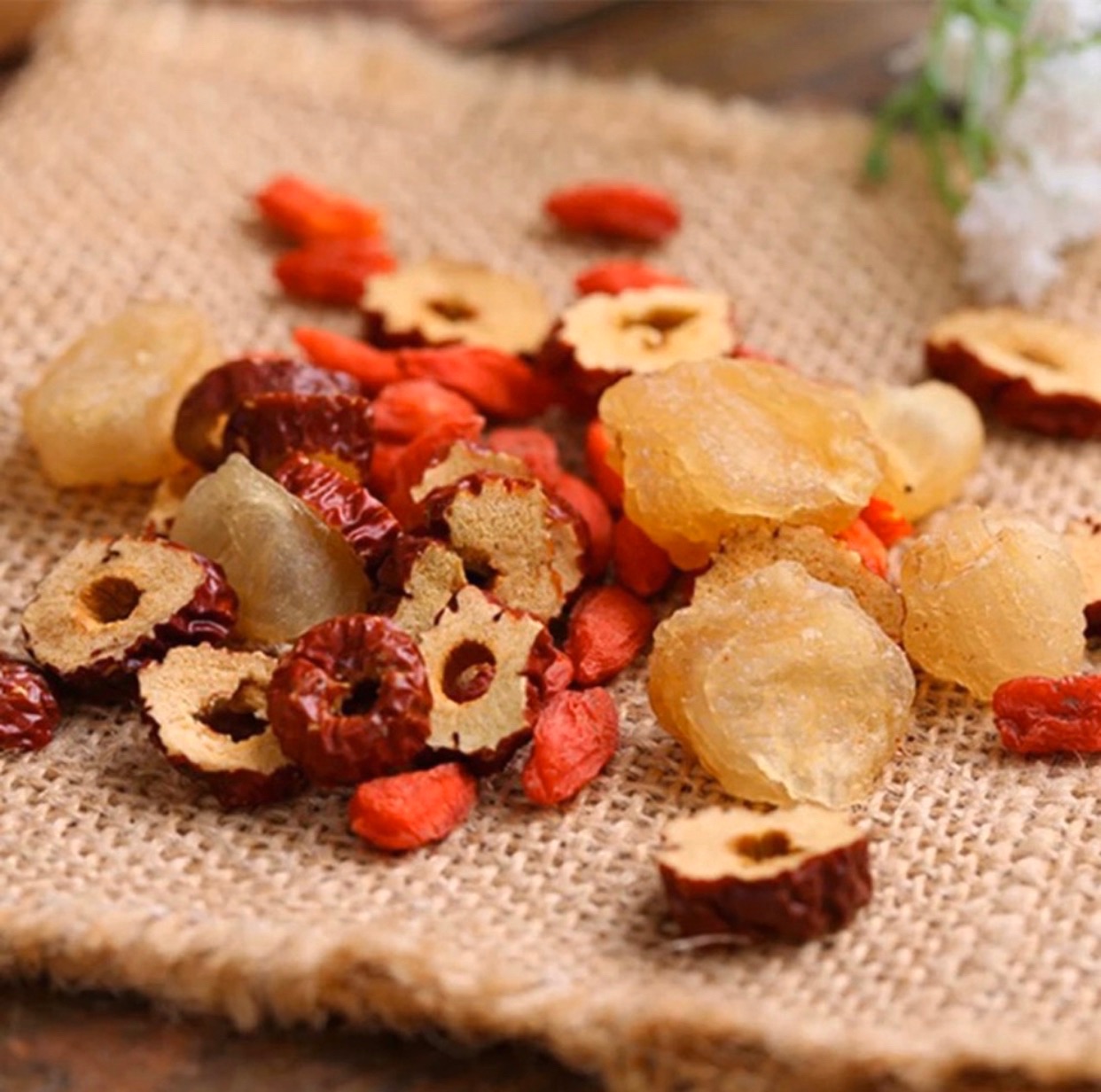 Trà táo đỏ mật ong Dooraeone 1kg