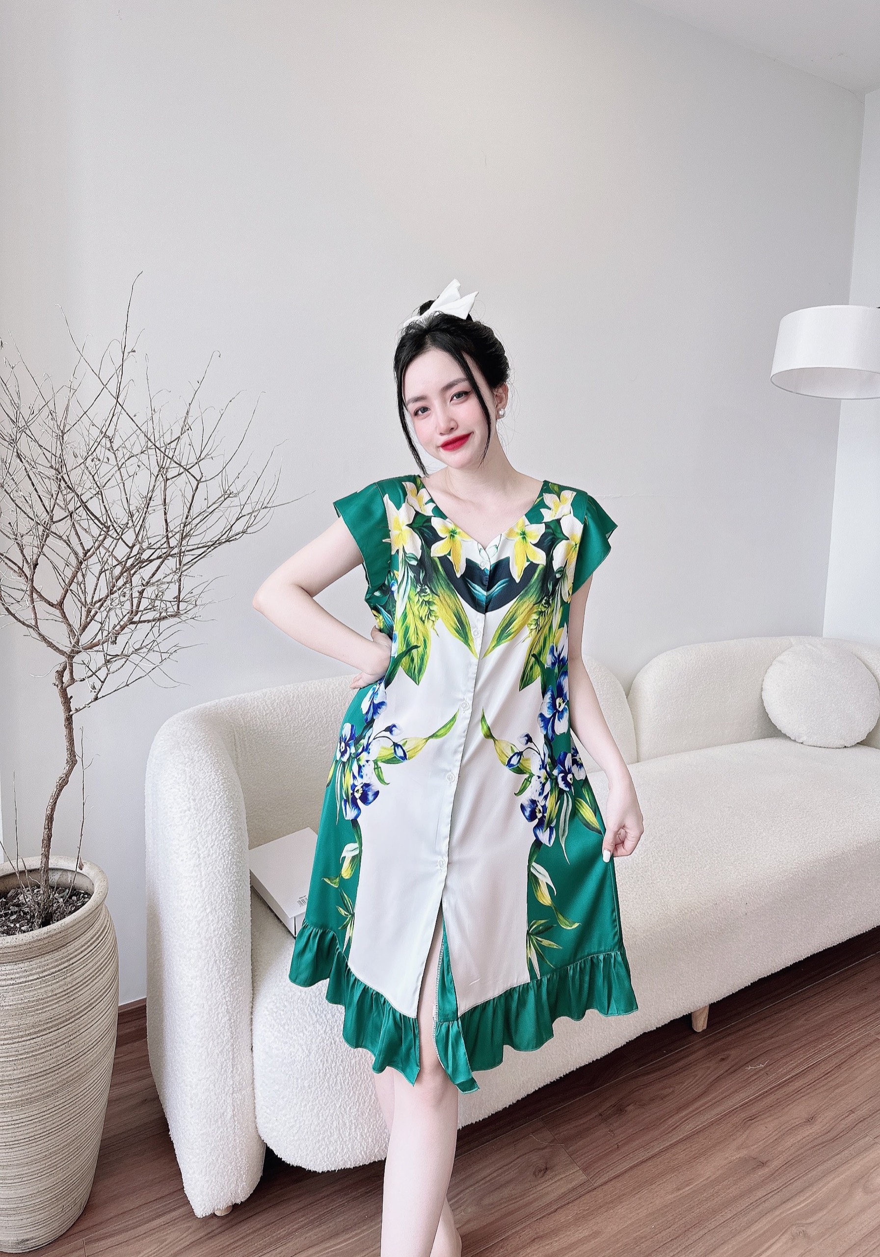 Đầm Lụa Bèo Vai Xinh Xắn