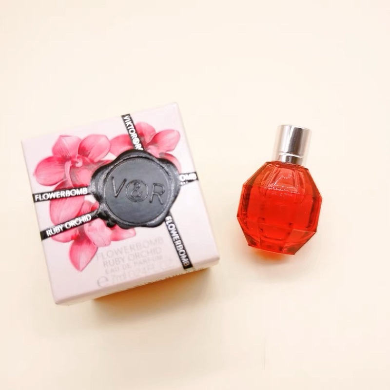 [GIẢM 5% ĐƠN 129K]Vial mẫu thử nước hoa FlowerBomb V&R