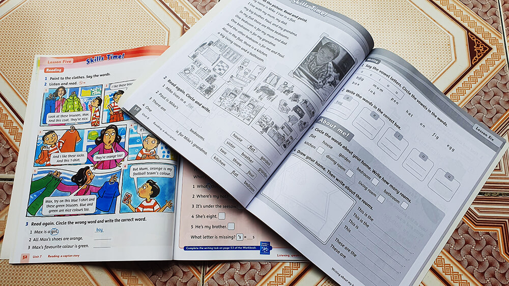 Family and Friends 1 (Classbook + Workbook)