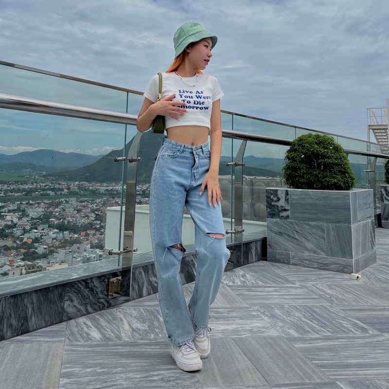 Quần jeans ống suông rách gối nữ