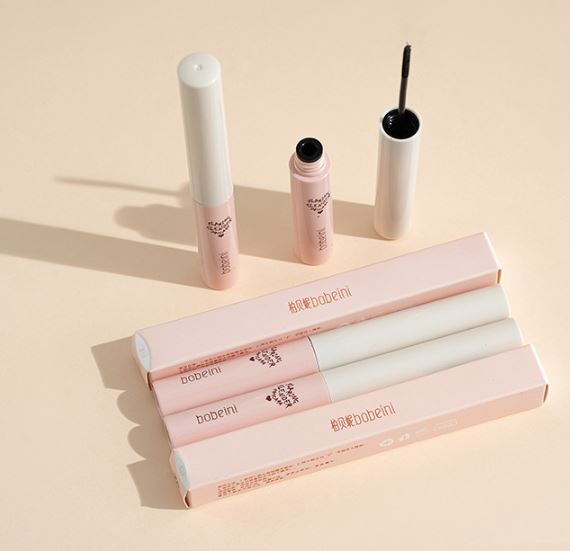 Chuốt mi mascara cong mi bibeini