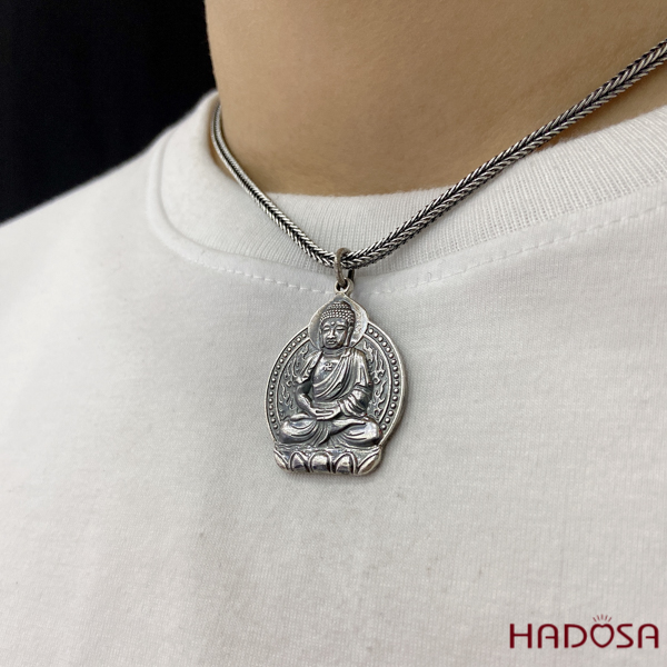 [Chính hãng] [Ảnh thật] [Có sẵn] [Có bảo hành] Mặt dây chuyền bạc Phật A Di Đà (Tuất, Hợi)