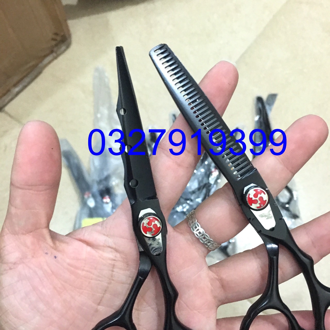 Kéo cắt tóc cao cấp Y02 6.0