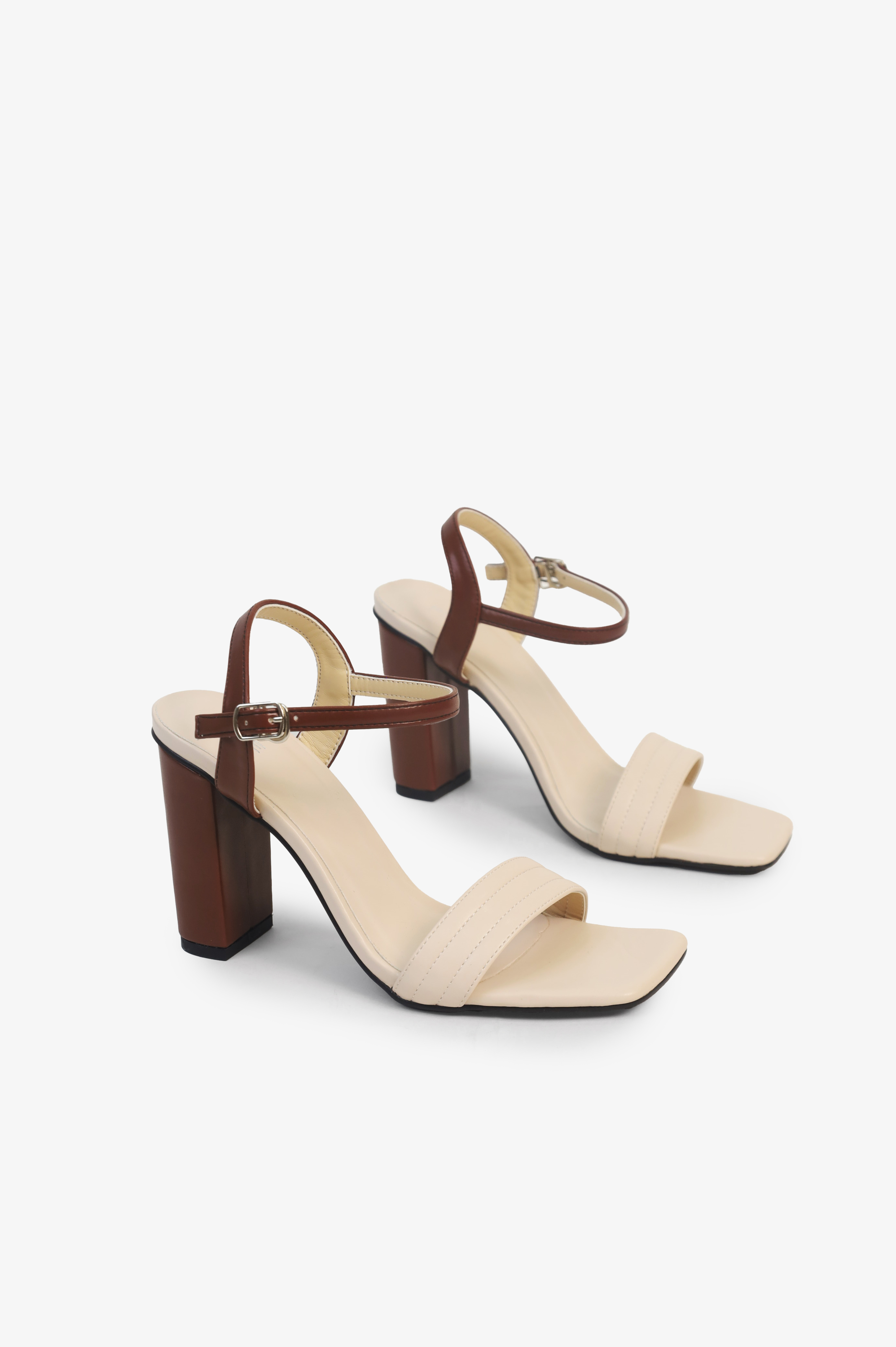 Giày Sandal Cao Gót 7cm Quai Chần Chỉ Pixie X913
