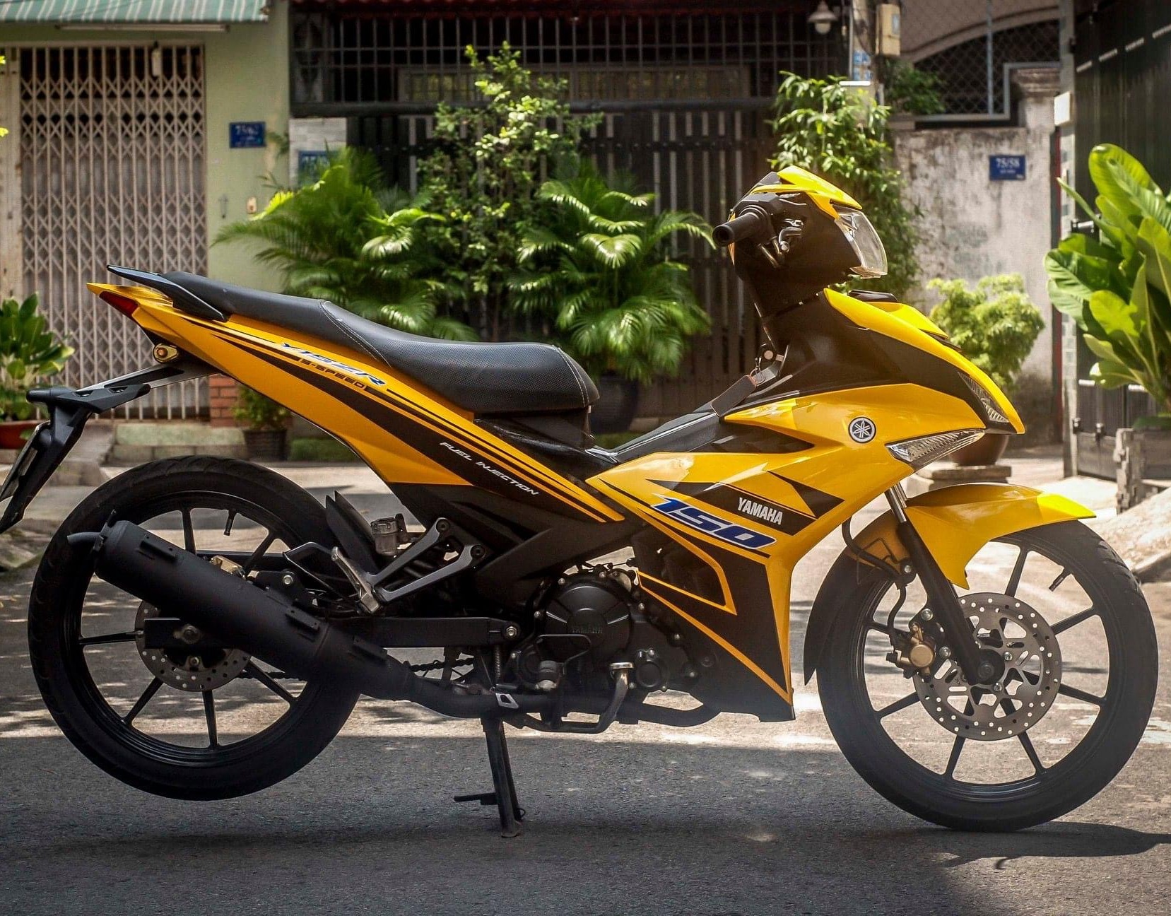 Tem rời exciter 150 dán xe vàng