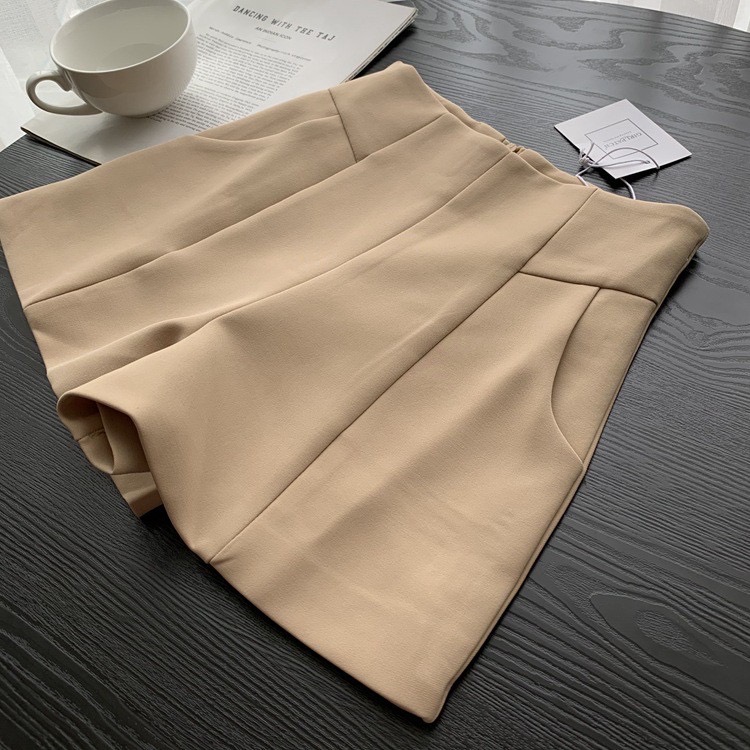 Quần short đùi nữ cạp cao chất tuyết mưa