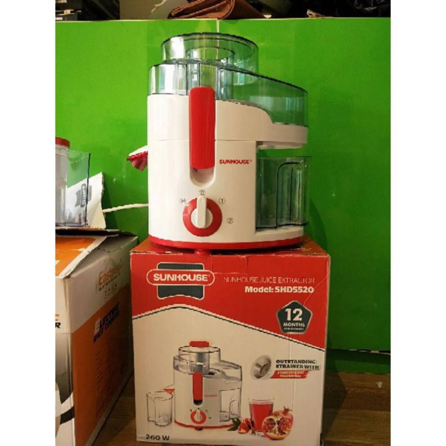 Máy ép hoa quả Sunhouse  SHD5520