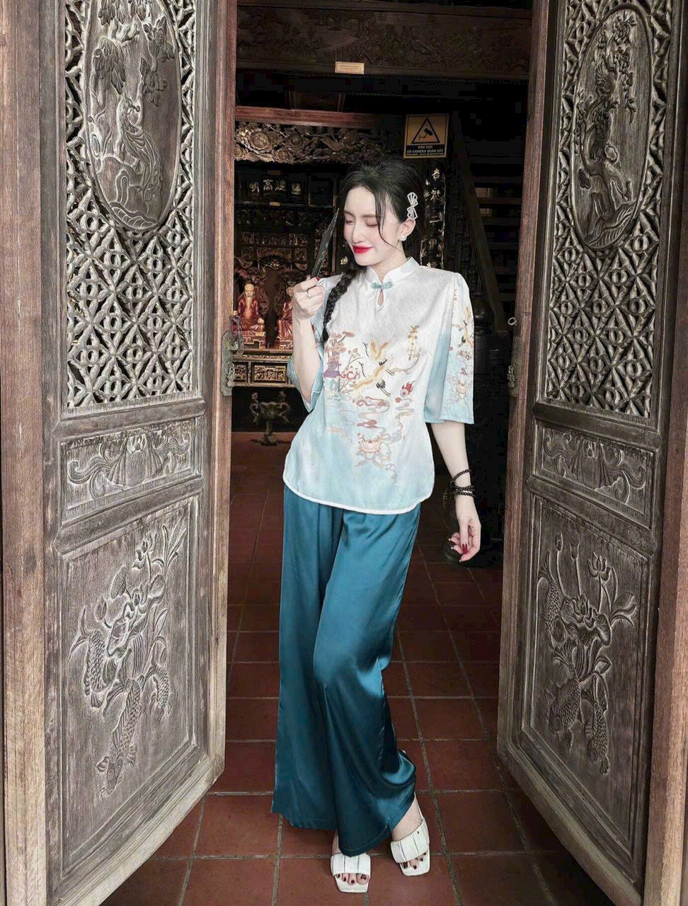 Sét bà ba tay lỡ