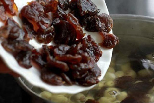 500gr Nhãn nhục đen
