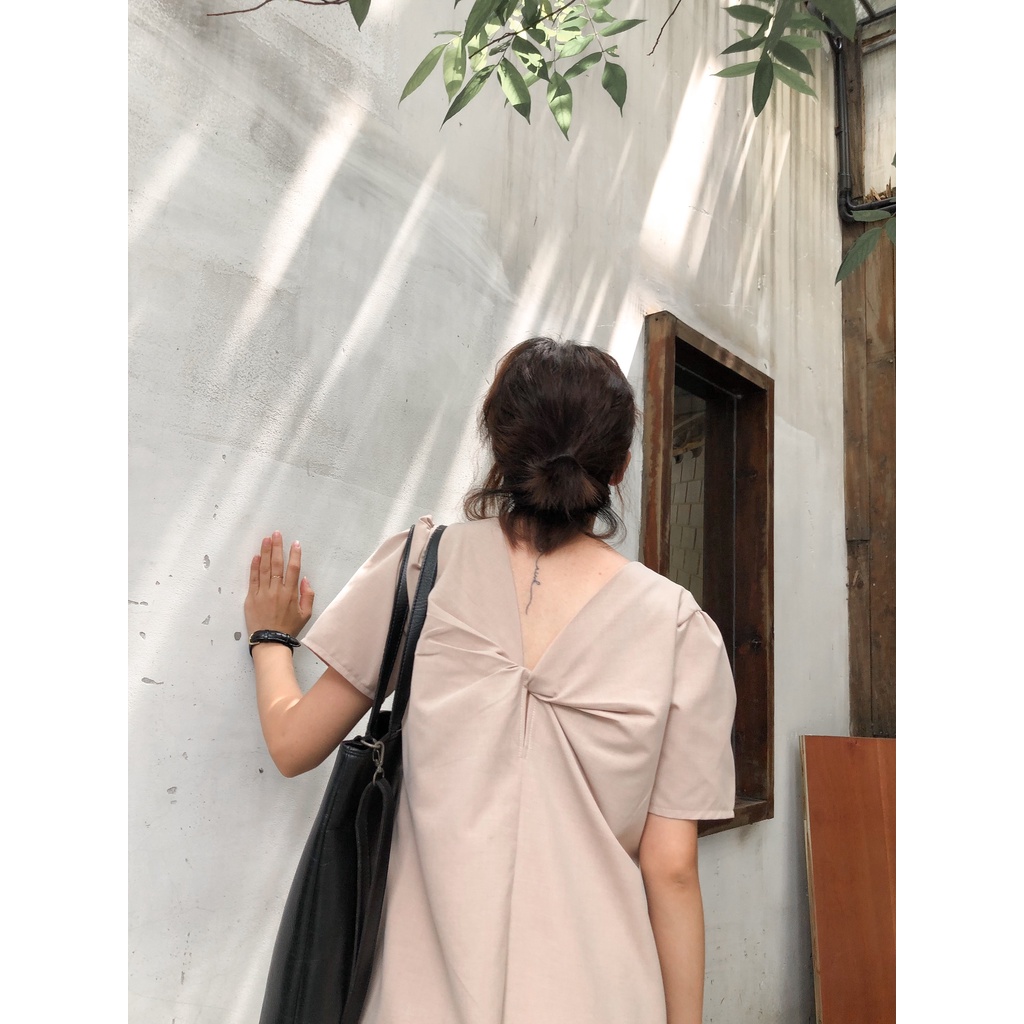 Đầm xoắn fom suông--lemme