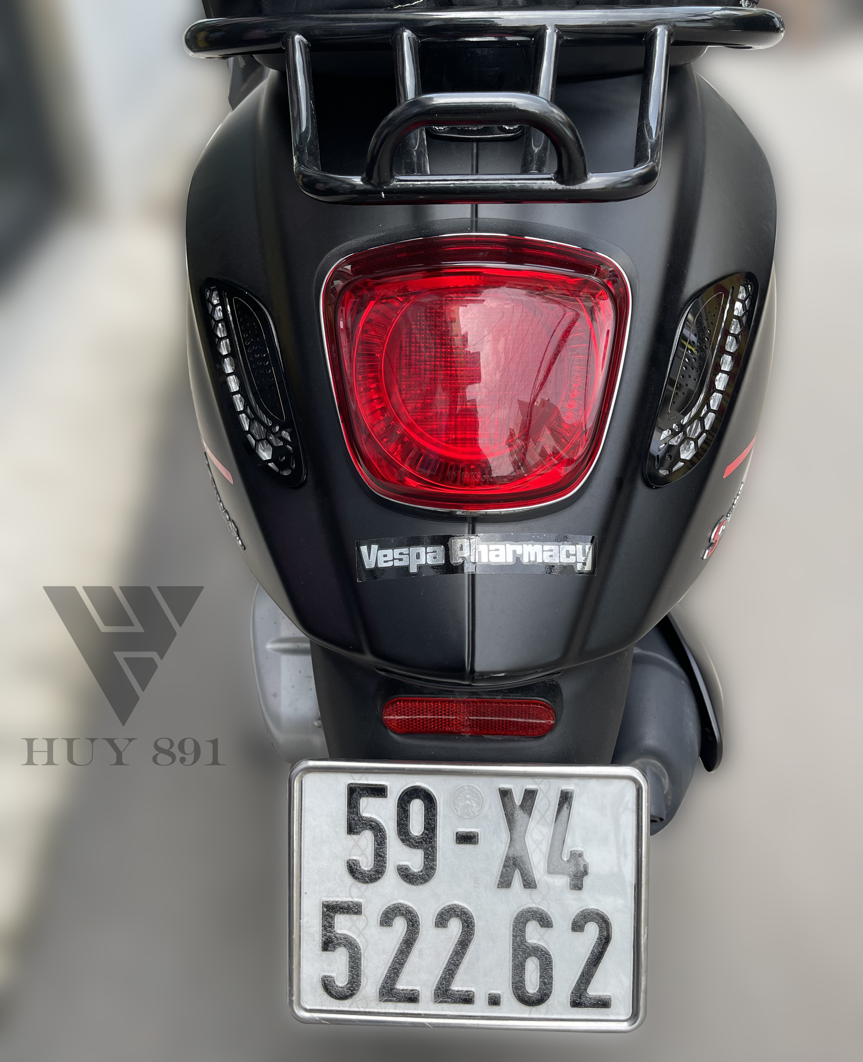 Ốp đèn xi nhan Vespa Sprint Primavera Notte