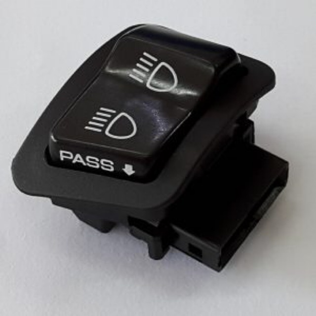 [HCM]Nút Công Tắc Passing Sh Kèm Jack Dây Điện Cho Mọi Loại Xe