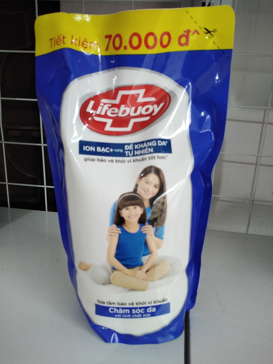 Sữa tắm Lifebuoy 850g