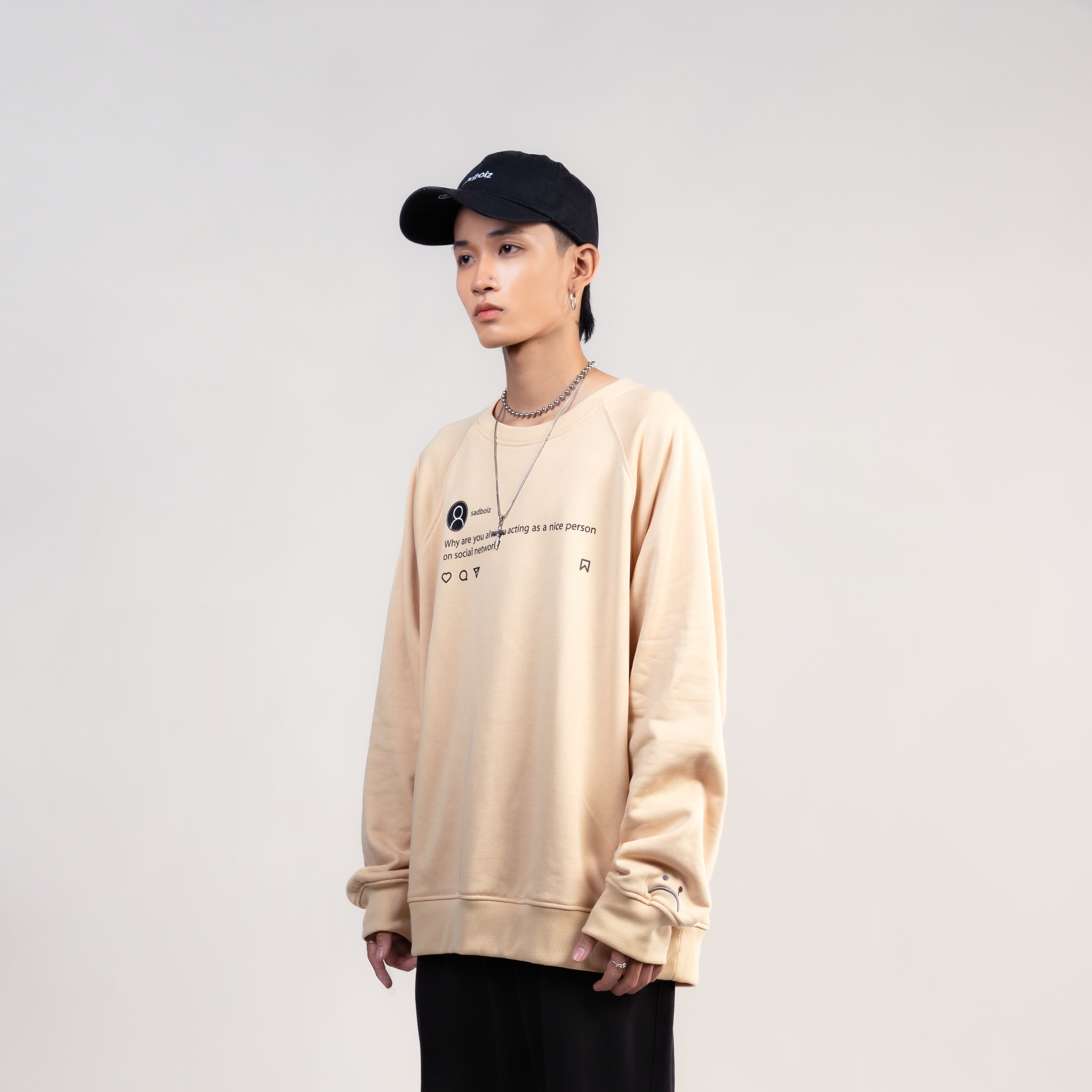 Áo sweater SADBOIZ SADTAGRAM Cream