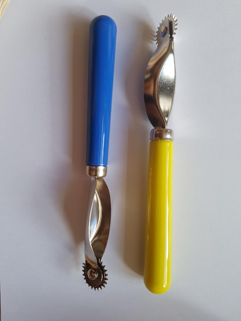 Con Lăn Lấy Dấu Rập
