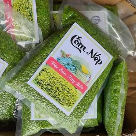 Cốm khô Tây Bắc hàng loại 1 không phẩm màu dùng để nấu xôi, chè ăn rất thơm, ngon túi 1kg