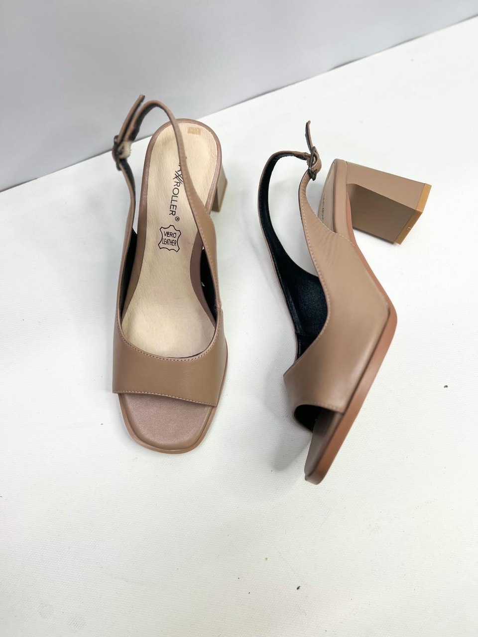 Sandal Nữ Da Thật Gót Trụ Cao 7cm VNXK
