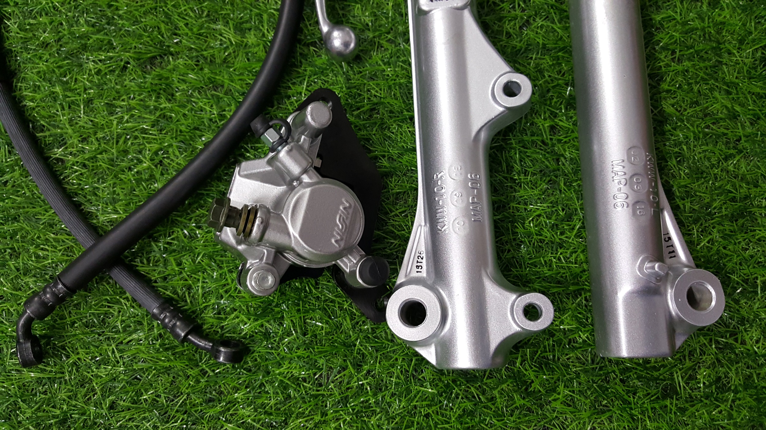 bộ đĩa trước dành cho các dòng wave honda full đầy đủ như hình