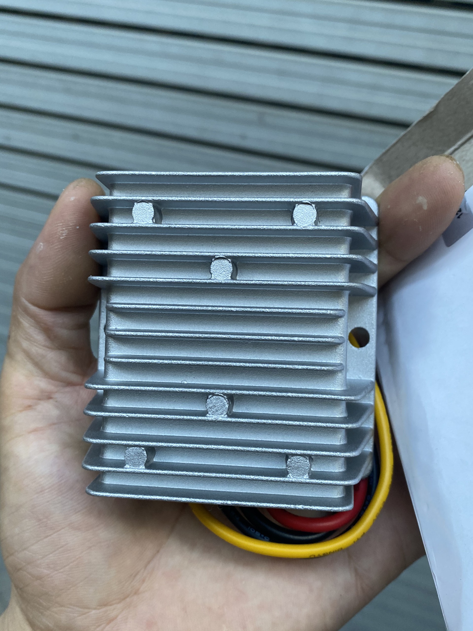 Bộ kích điện DC 12V lên DC 24V 10A chống nước