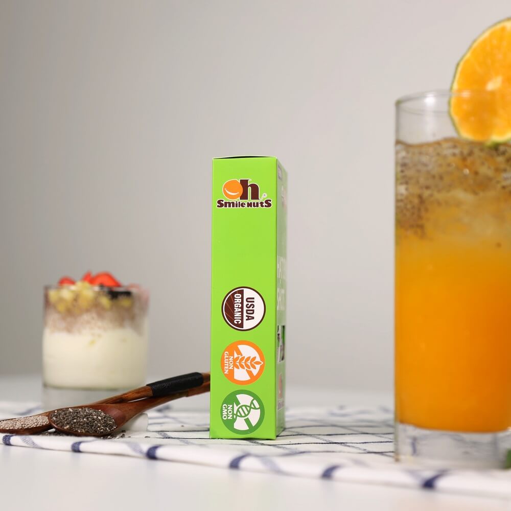 Hạt Chia hữu cơ Smile Nuts gói nhỏ tiện dụng (8g x 10 gói) - Hạt chia nhập khẩu từ Nam Mỹ - Organic Chia Seed Shots (8g x 10 bag)