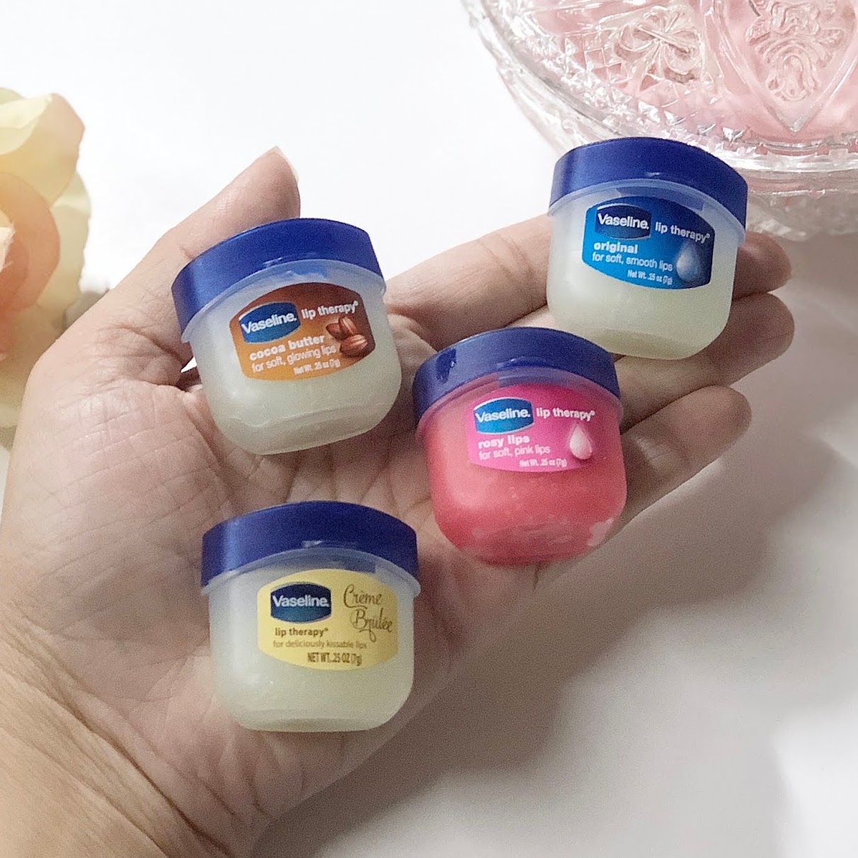 Son Dưỡng Môi Vaseline 7g