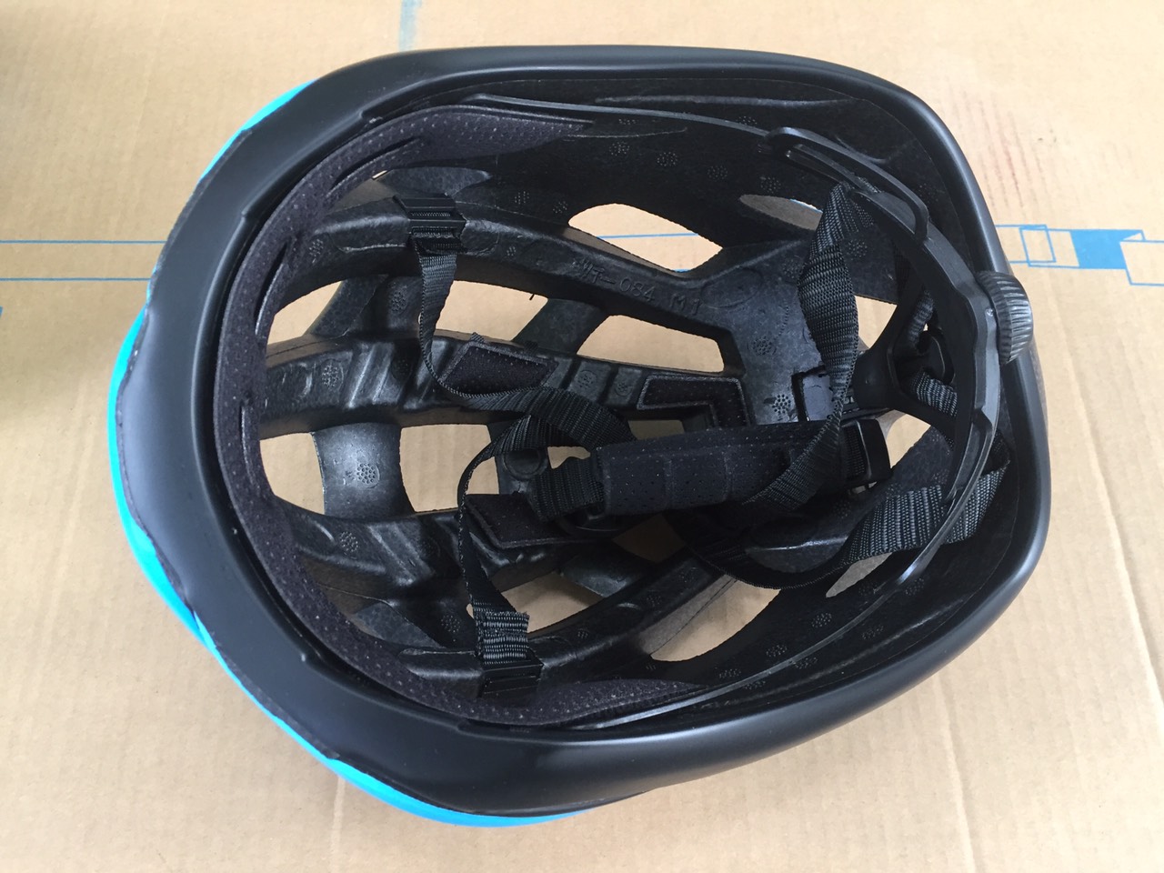 Mũ bảo hiểm Giro Eather 1:1 M (55-60cm) cho xe đạp