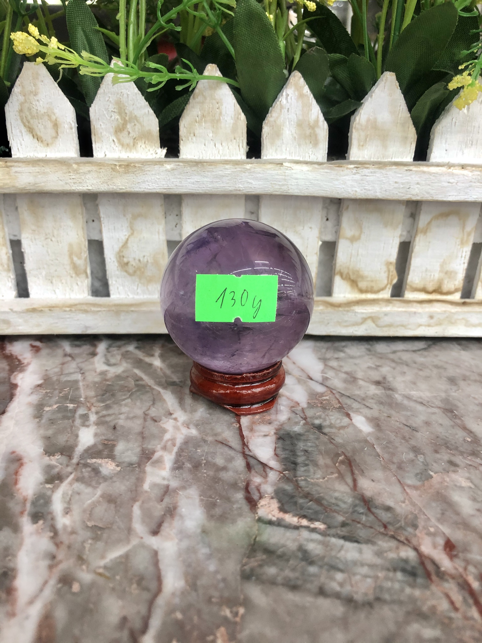 Quả cầu phong thủy đá thạch anh tím trong - Đường kính 4,3cm; 4,4cm; 4,5cm; 4,6cm; 4,7cm và 4,8 cm