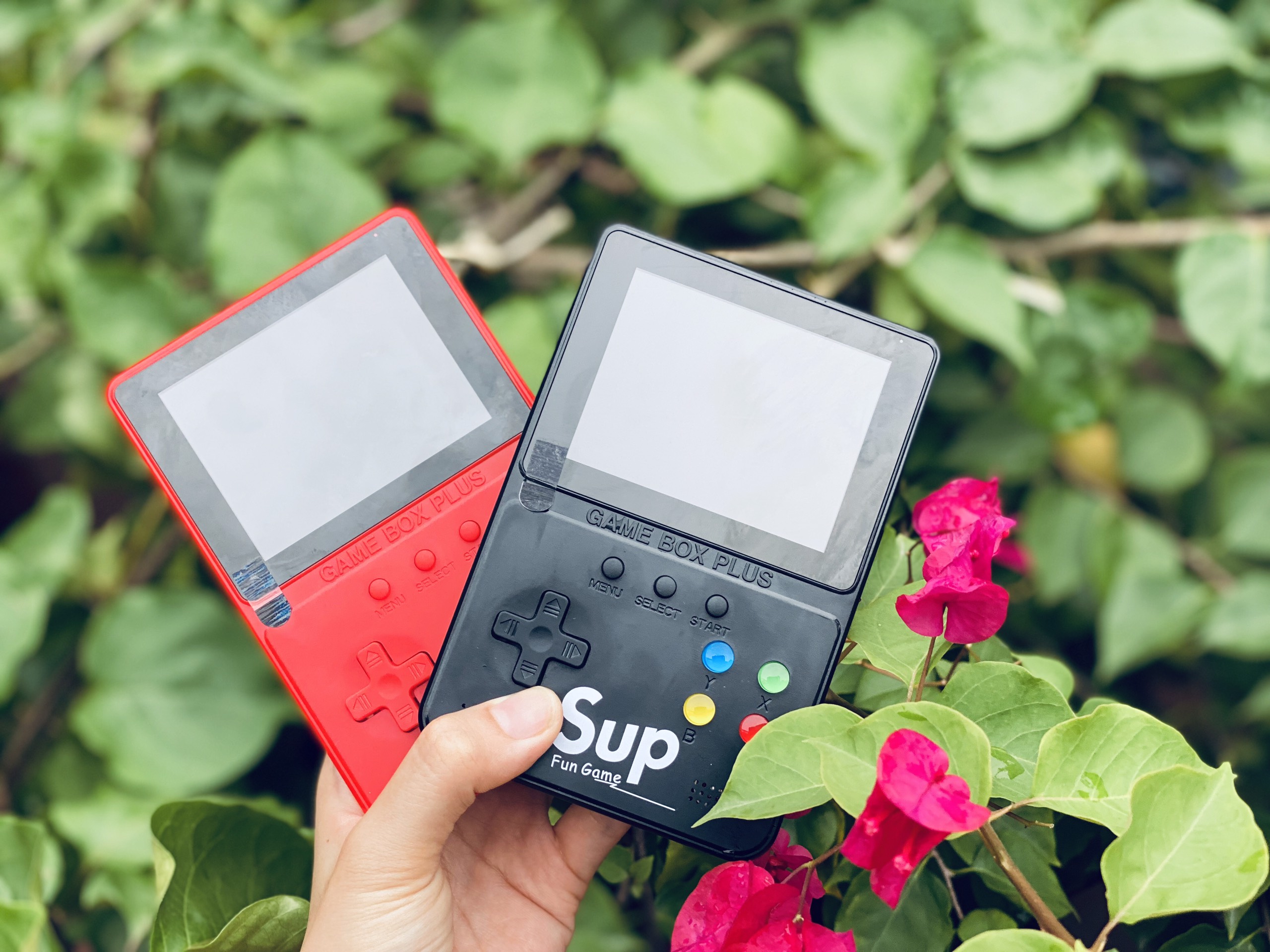 Máy chơi game kiêm sạc dự phòng cầm tay D31 và K31 plus 1000 game game ...